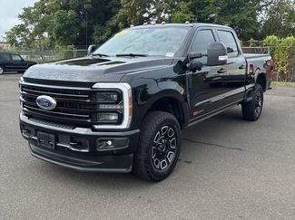 Used 2025 Ford F350 Platinum w/ FX4 Off-Road Package AWD/4WD video 1
