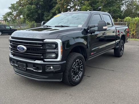 Used 2025 Ford F350 Platinum w/ FX4 Off-Road Package AWD/4WD image 1