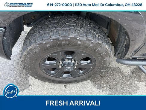 Used 2018 RAM 2500 Laramie w/ Sport Appearance Group AWD/4WD image 10
