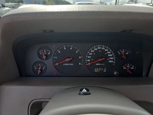 Used 2000 Jeep Grand Cherokee Limited AWD/4WD image 18
