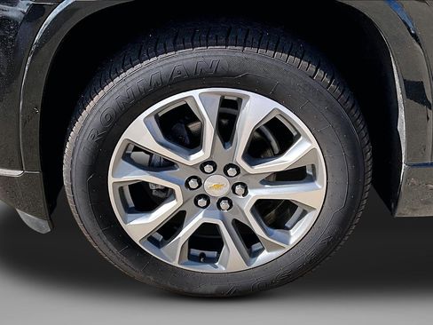 Used 2020 Chevrolet Traverse Premier image 9