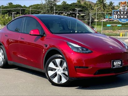 Used 2024 Tesla Model Y 2WD