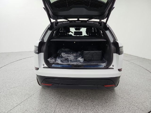 New 2026 Land Rover Range Rover Velar S AWD/4WD image 34