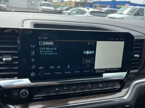 Used 2024 Chevrolet Silverado 1500 RST image 28