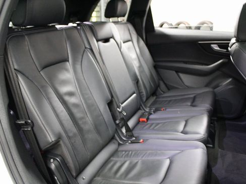 Used 2025 Audi Q7 2.0T Premium w/ Convenience Package image 26