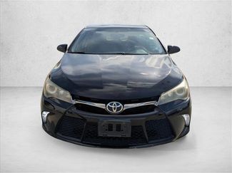Used 2015 Toyota Camry SE video 2