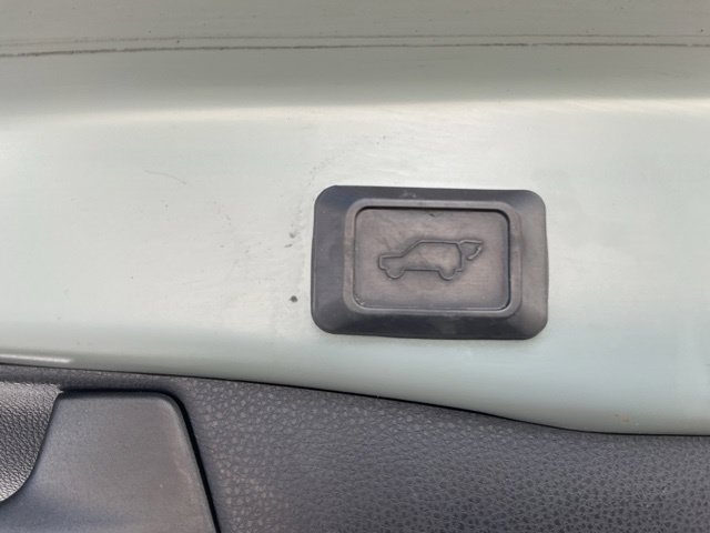 Used 2019 Toyota RAV4 Adventure w/ Cold Weather Package AWD/4WD image 17