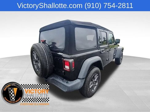 Used 2024 Jeep Wrangler Unlimited Sport AWD/4WD image 28