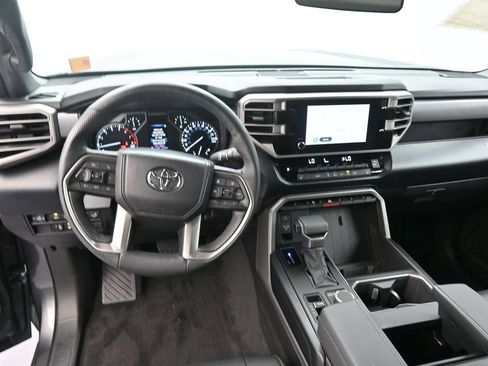 Used 2026 Toyota Tundra SR5 w/ SR5 Premium Package AWD/4WD image 18