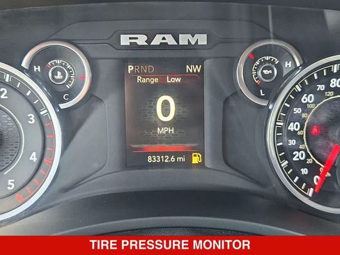 Used 2024 RAM 2500 Big Horn w/ Off Road Package AWD/4WD image 30