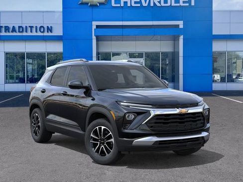 New 2026 Chevrolet TrailBlazer LT AWD/4WD image 7