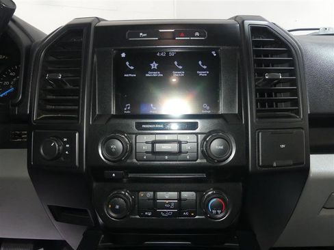 Used 2017 Ford F150 XL w/ Equipment Group 101A Mid AWD/4WD image 32