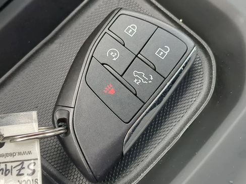 Used 2025 Chevrolet Silverado 1500 RST w/ Convenience Package II image 33