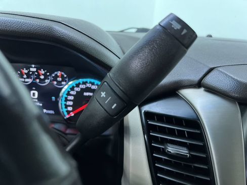 Used 2018 GMC Yukon Denali w/ Denali Ultimate Package AWD/4WD image 25