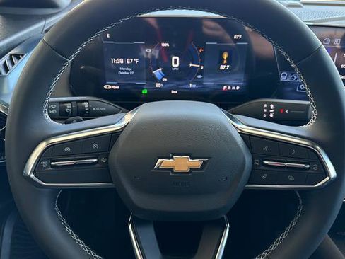 New 2026 Chevrolet Equinox EV LT image 23