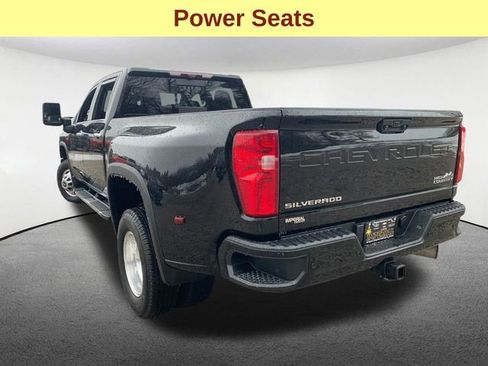 Used 2021 Chevrolet Silverado 3500 High Country image 12