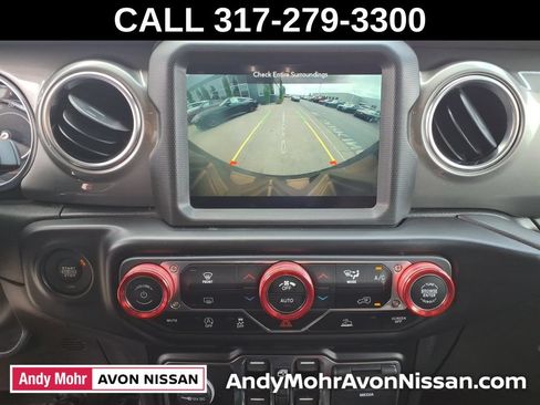 Used 2021 Jeep Wrangler Unlimited Sahara w/ Uconnect 4C Nav & Sound Group AWD/4WD image 23
