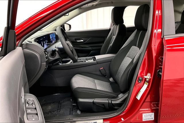 New 2026 Nissan Sentra SV w/ SV Convenience Package FWD image 10