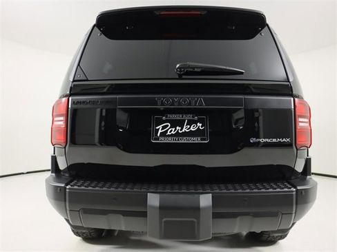 Used 2025 Toyota Land Cruiser 1958 image 4