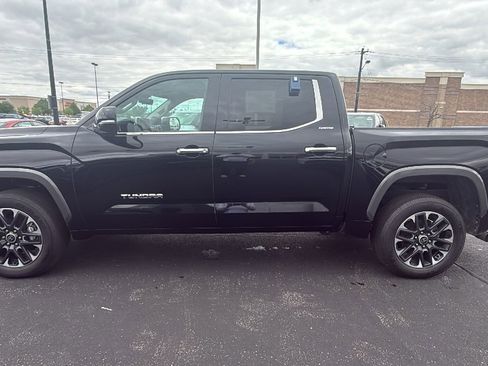 Used 2024 Toyota Tundra Limited AWD/4WD image 4