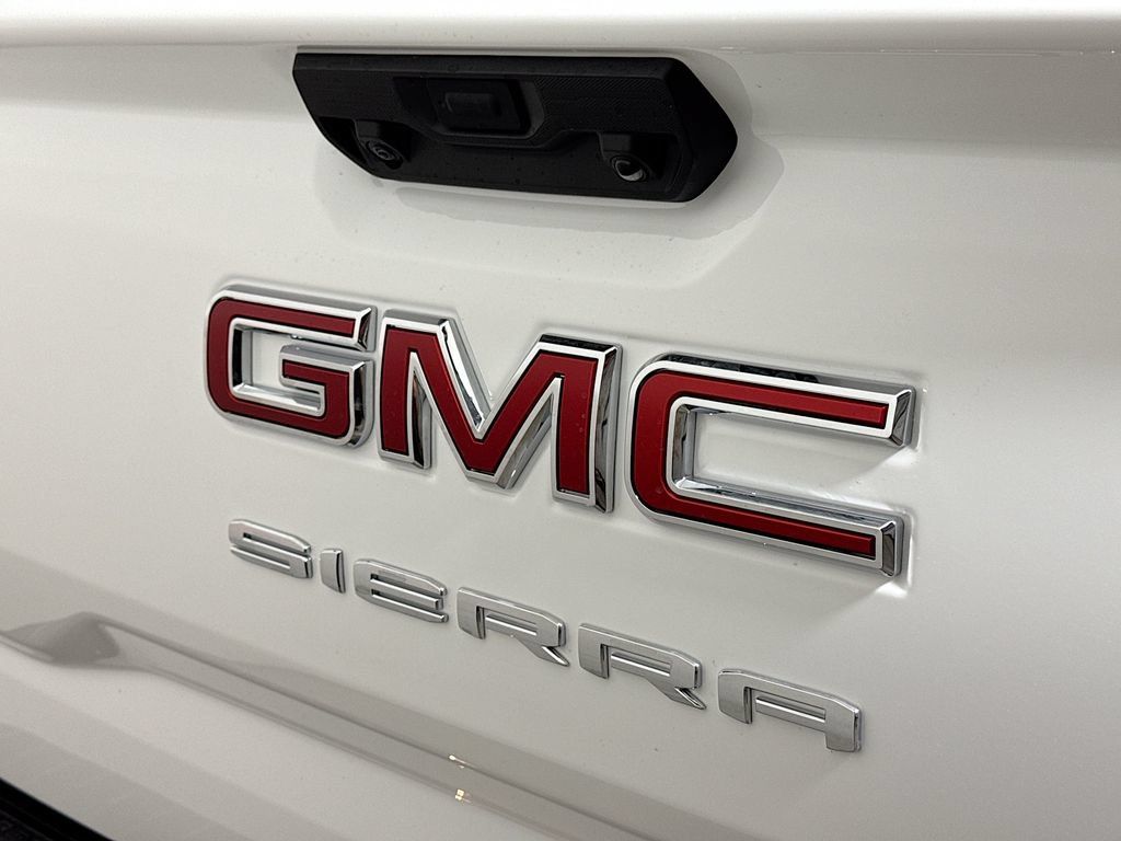 New 2026 GMC Sierra 1500 SLE w/ Preferred Package RWD image 18