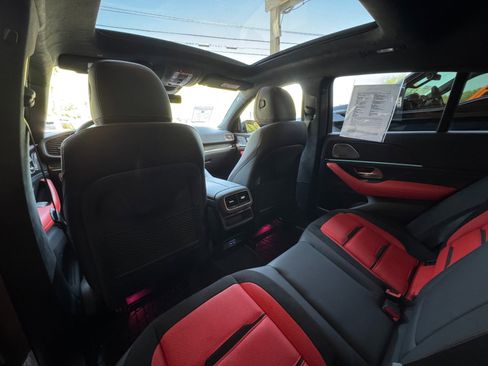 Used 2024 Mercedes-Benz GLE 63 AMG S image 44