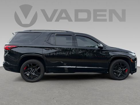 Used 2023 Chevrolet Traverse Premier w/ Redline Edition image 9