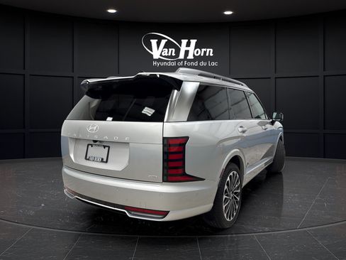 Used 2026 Hyundai Palisade Calligraphy AWD/4WD image 7