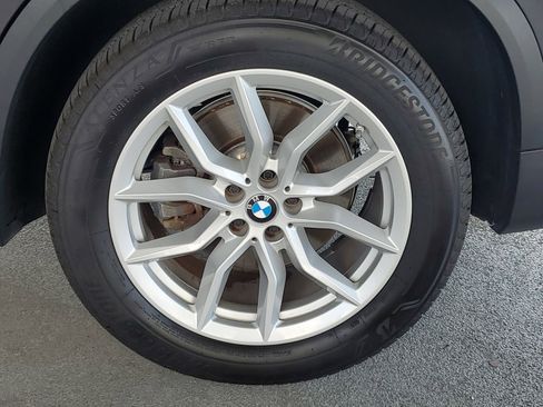 Used 2023 BMW X5 xDrive40i w/ Premium Package AWD/4WD image 7