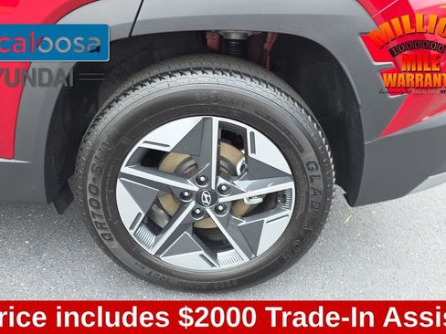 Used 2025 Hyundai Tucson SEL AWD/4WD image 11