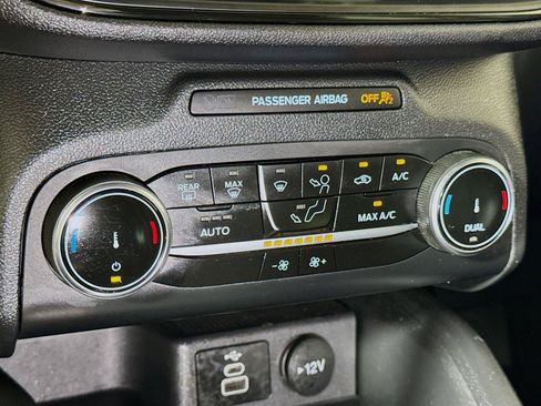 Used 2025 Ford Escape ST-Line FWD image 13