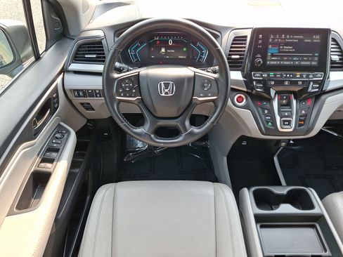 Used 2023 Honda Odyssey EX-L image 14