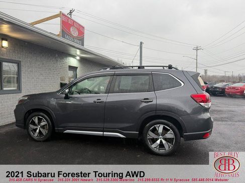Used 2021 Subaru Forester Touring image 6