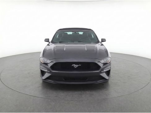 Used 2020 Ford Mustang Premium RWD image 5