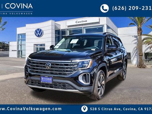 New 2026 Volkswagen Atlas SE image 3