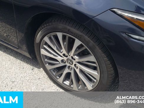 Used 2020 Lexus ES 350 w/ Premium Package FWD image 11