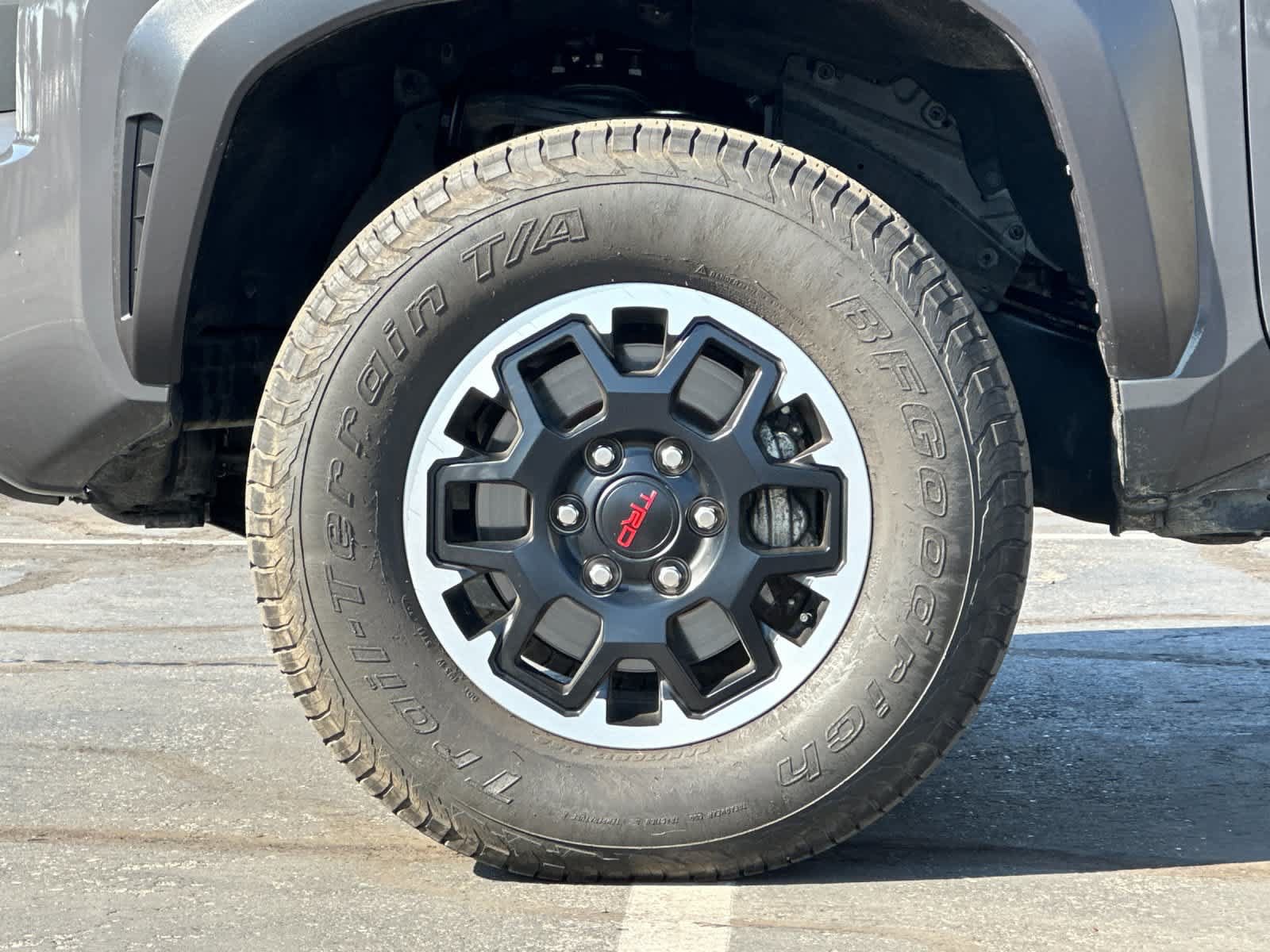 Used 2024 Toyota Tacoma TRD Off-Road AWD/4WD image 26