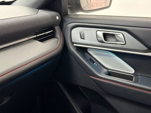 New 2026 Ford Explorer ST image 35