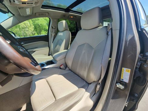 Used 2016 Cadillac SRX Luxury image 18