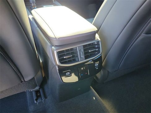 Used 2024 Lexus RX 350 F Sport image 24