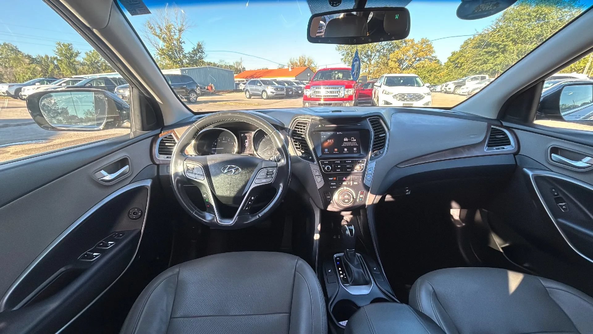 Used 2018 Hyundai Santa Fe Sport FWD image 25