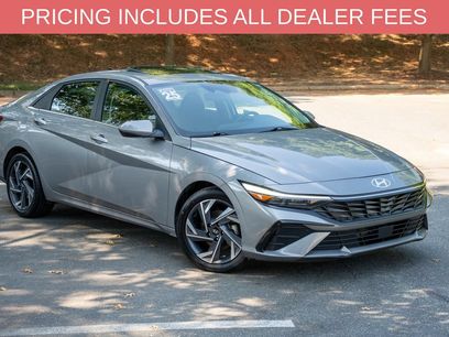 Used 2025 Hyundai Elantra SEL