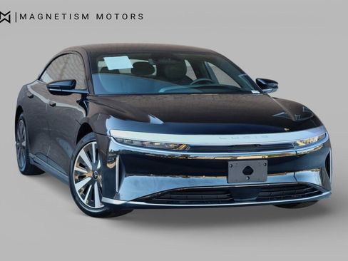 Used 2024 Lucid Air Touring image 6