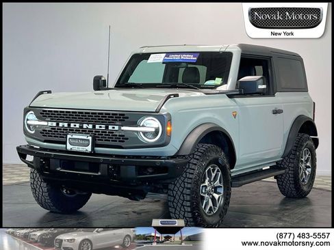 Used 2022 Ford Bronco Badlands AWD/4WD image 5