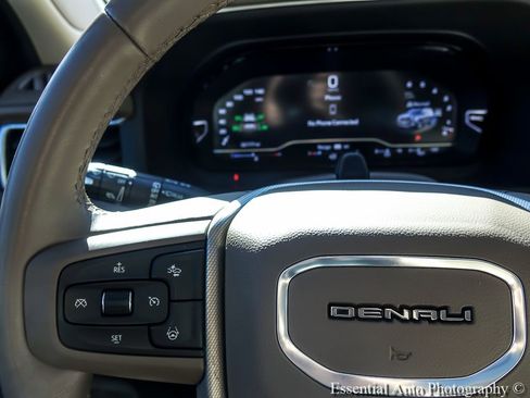 Used 2024 GMC Yukon Denali w/ Denali Reserve Package AWD/4WD image 19