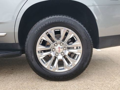 Used 2025 GMC Yukon Denali AWD/4WD image 10