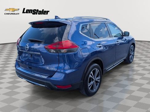 Used 2017 Nissan Rogue SL w/ SL Premium Package AWD/4WD image 5