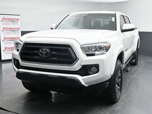 Used 2023 Toyota Tacoma SR5 image 4