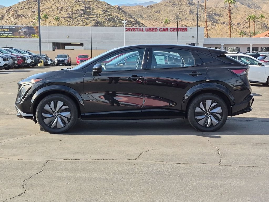 Used 2023 Nissan Ariya AWD image 3