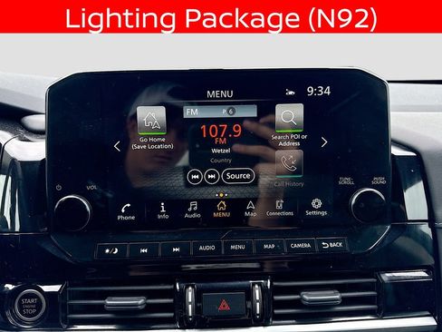 Used 2023 Nissan Pathfinder SL w/ Lighting Package (N92) FWD image 12